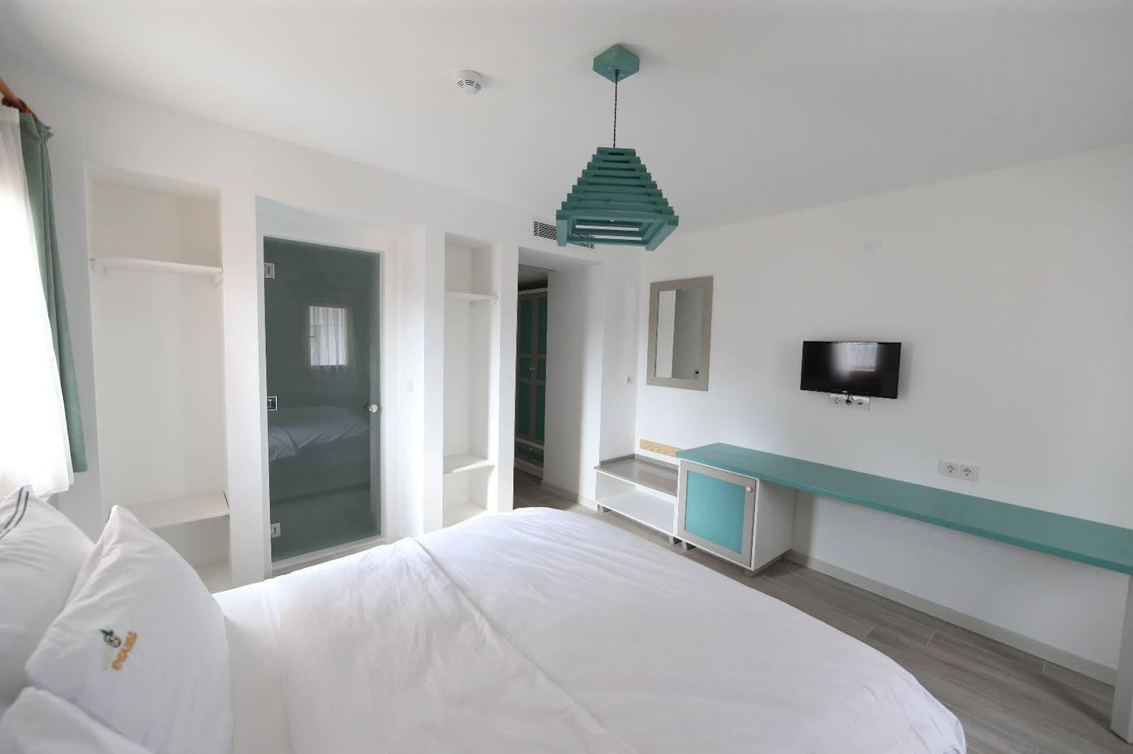 White Orange Hotel อิซมีร์ ภายนอก รูปภาพ